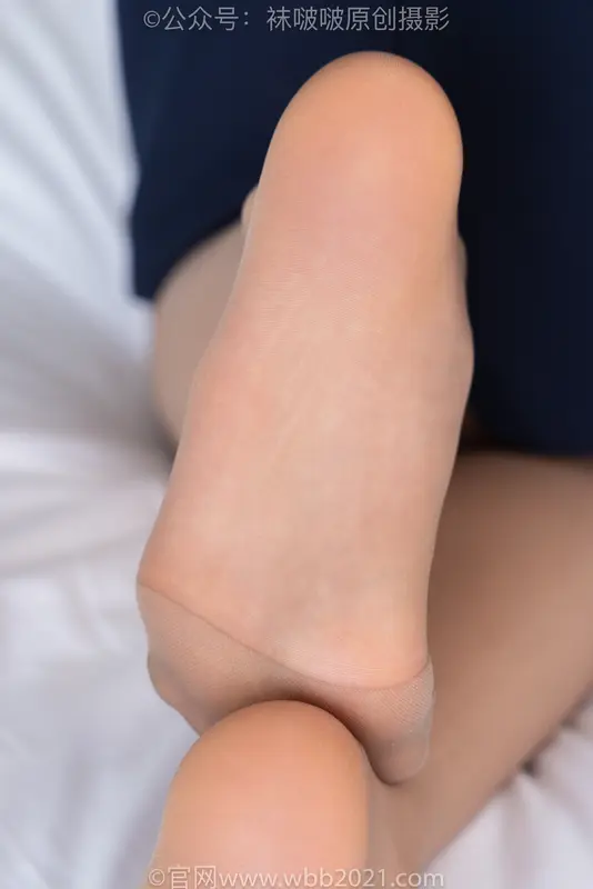 芝士-东航制服、两双高跟鞋、薄肉丝(脚尖透明款)、薄灰丝(花絮版) - BoBoSocks袜啵啵